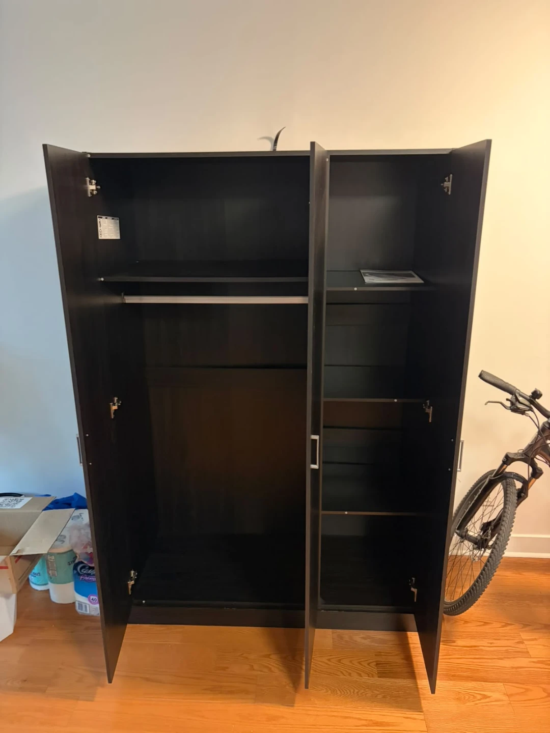 Dark Wood 3-Door Wardrobe - photo 3