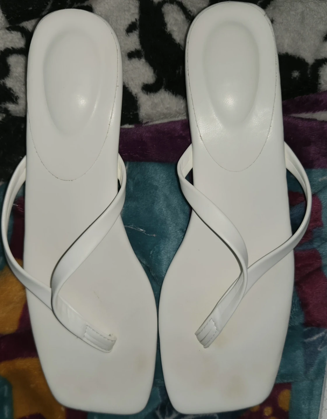 White Thong Heeled Sandals Size 38