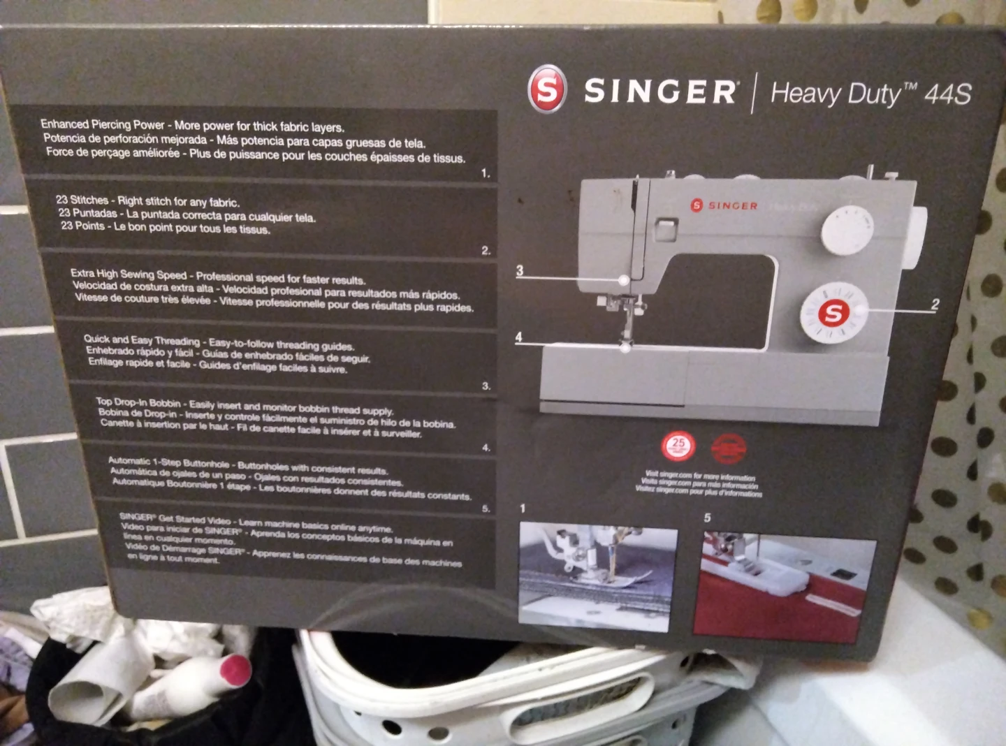 Singer Heavy Duty 44S Sewing Machine - photo 2