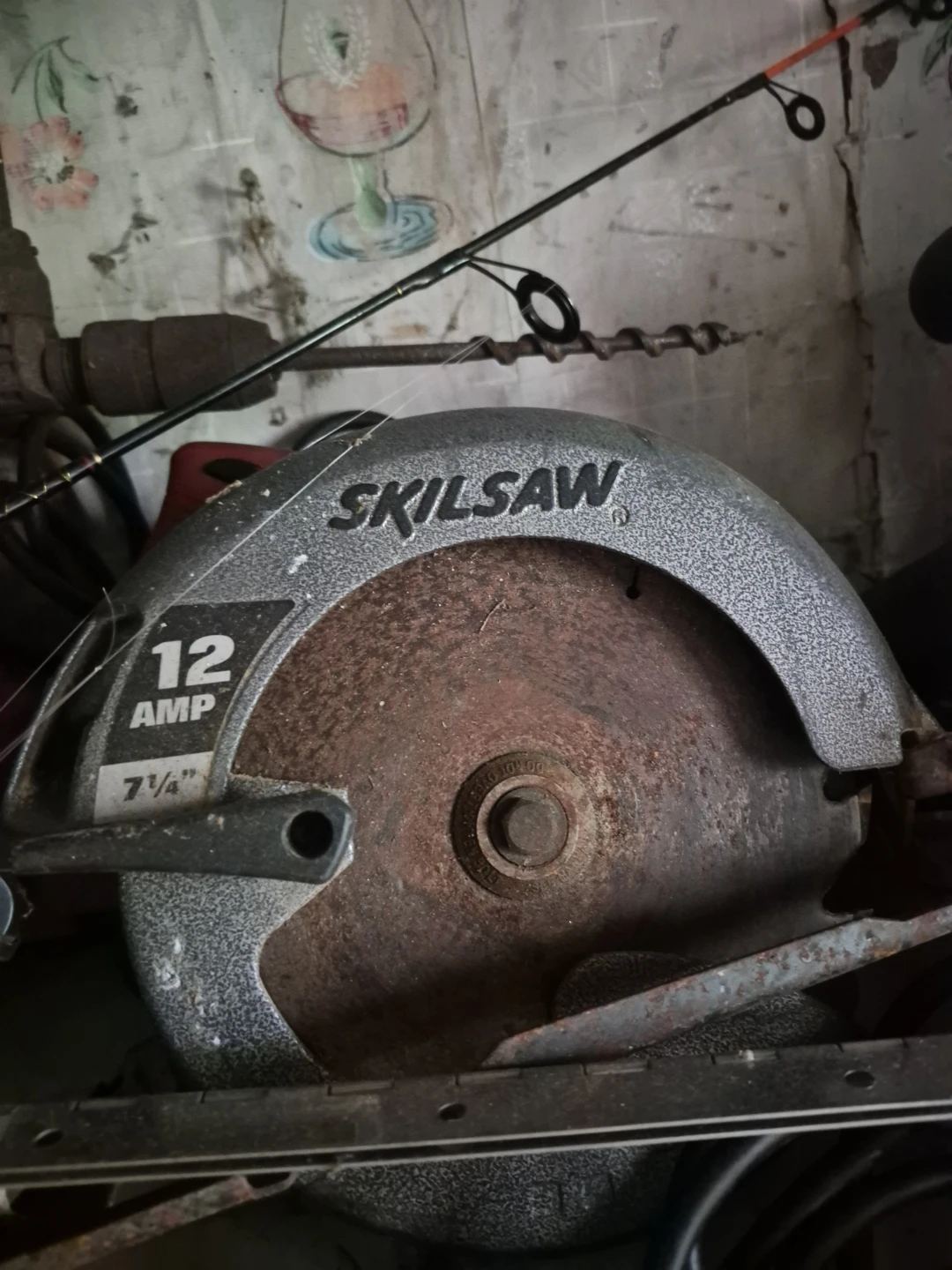 Jig saw and skill saw - photo 2