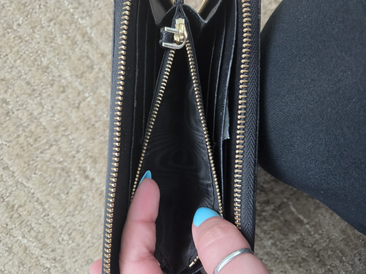 Prada Black Saffiano Leather Zip Around Wallet - photo 2