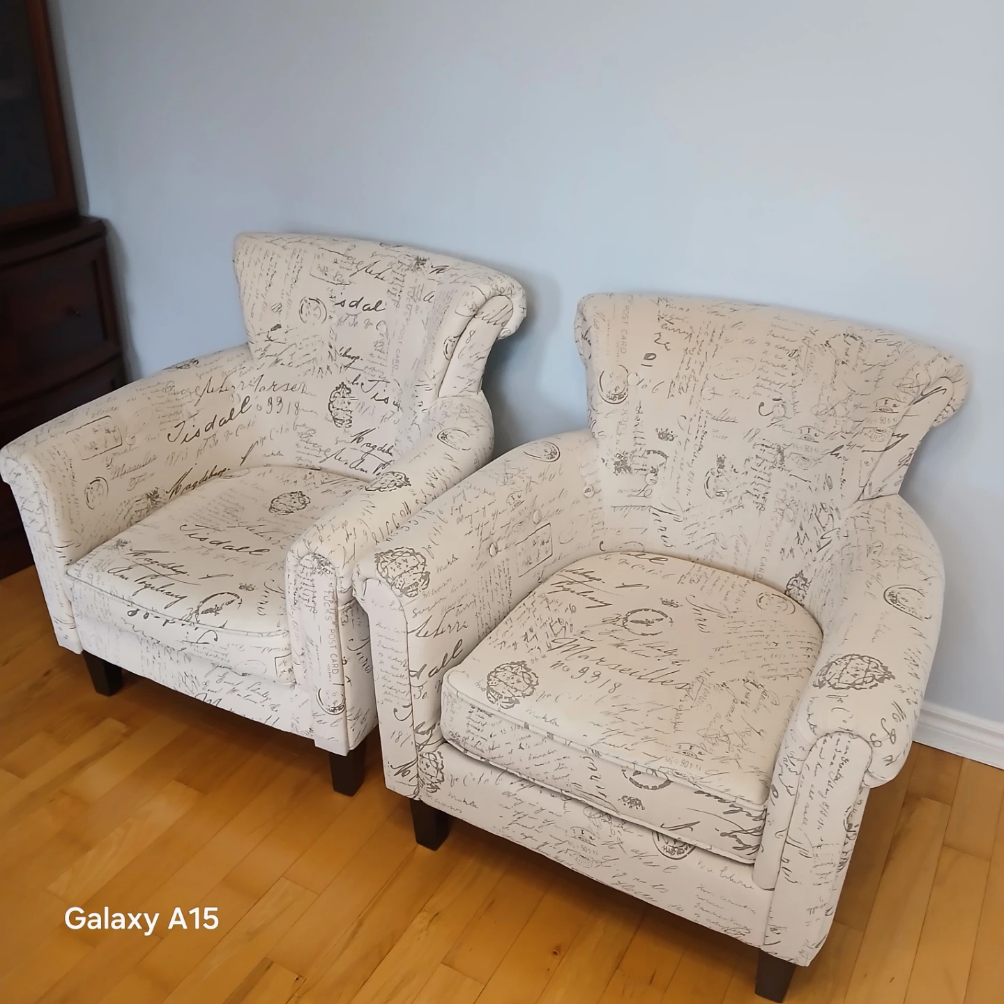 Pair of Accent Chairs - photo 4