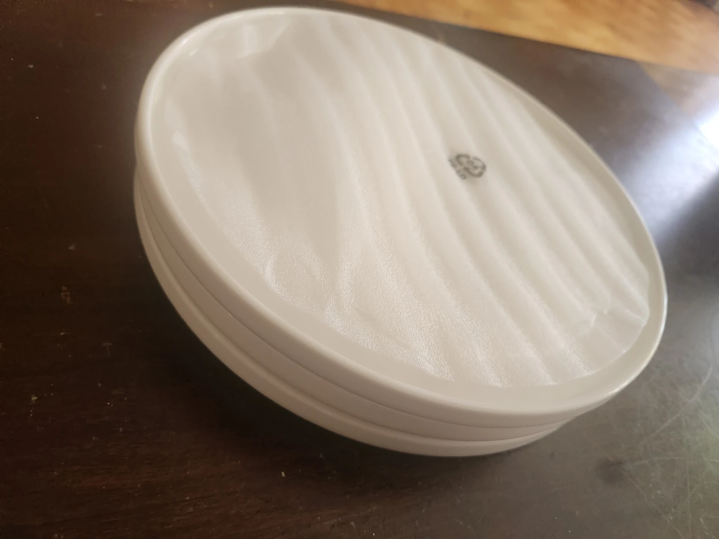NEW & LIKE NEW, Modern Ceramic Plates Sale ($2-$3 / Bundle Deal)