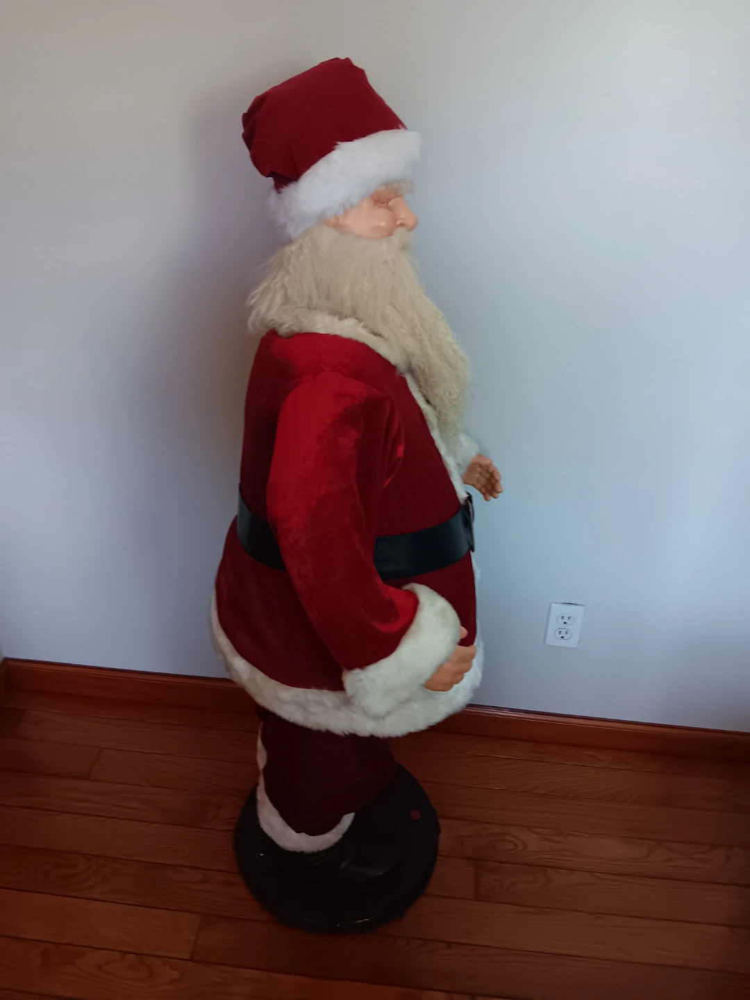 Santa claus life size 4 ft - photo 4