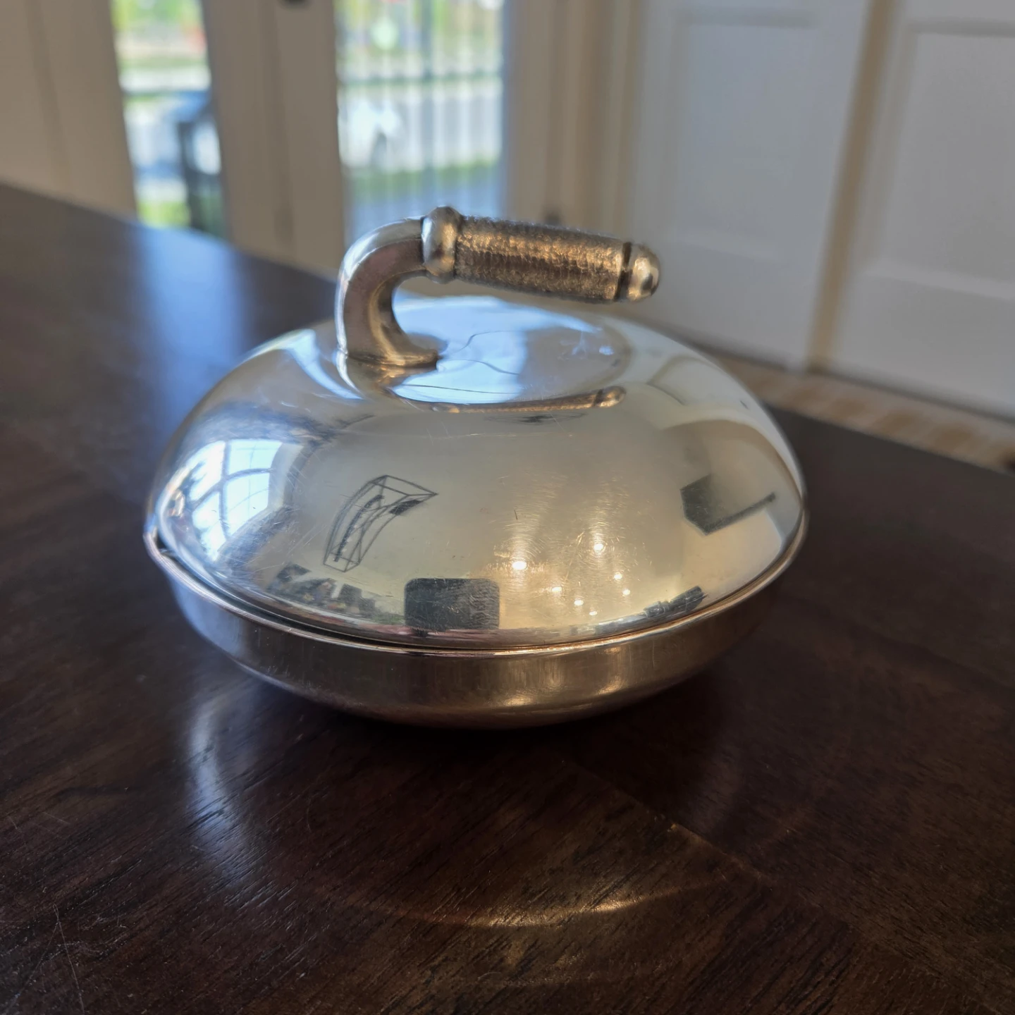 EPNS Silver Plated Curling Stone Dish with Handle