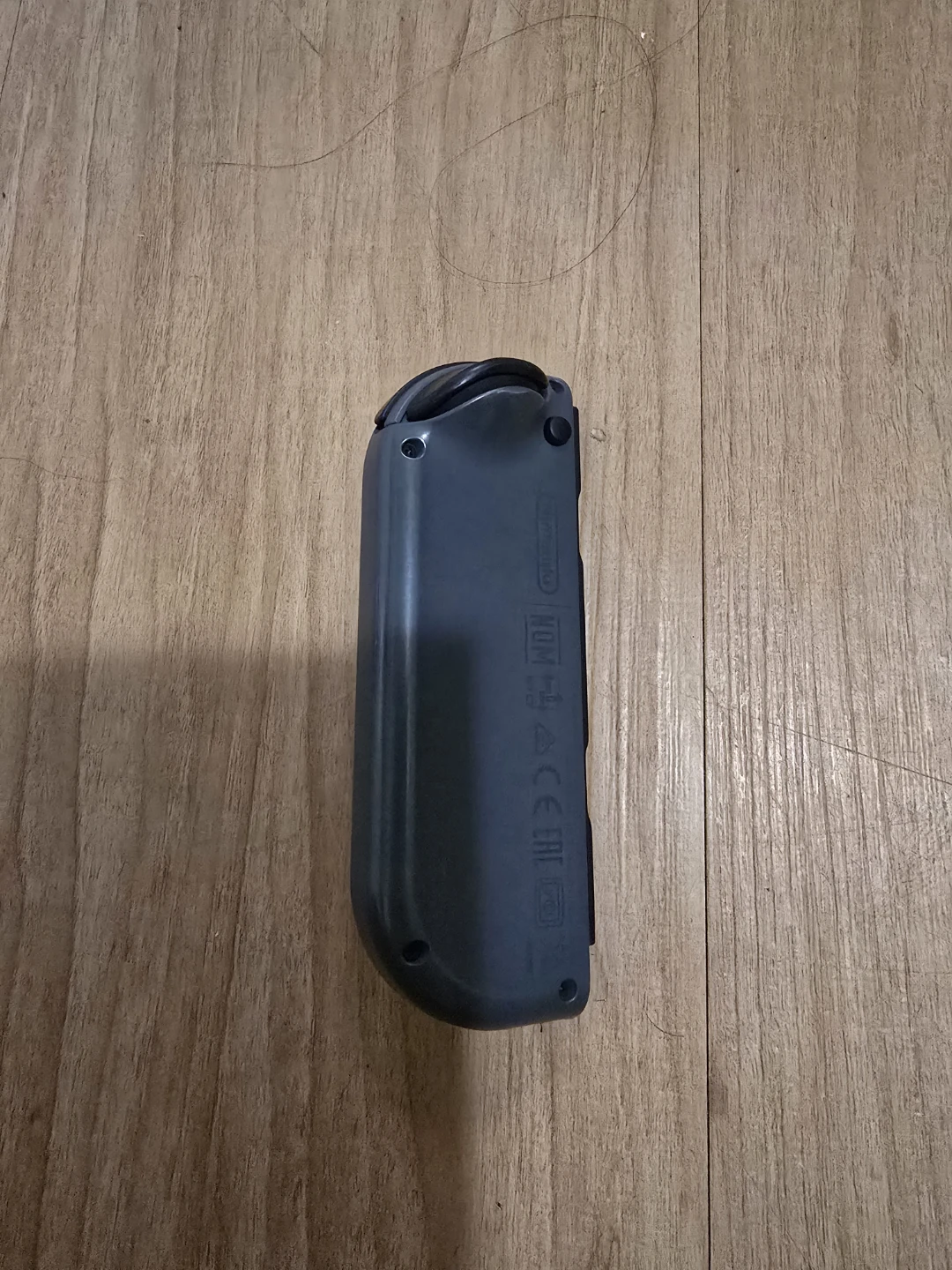 Joy-Con (R ) - photo 3