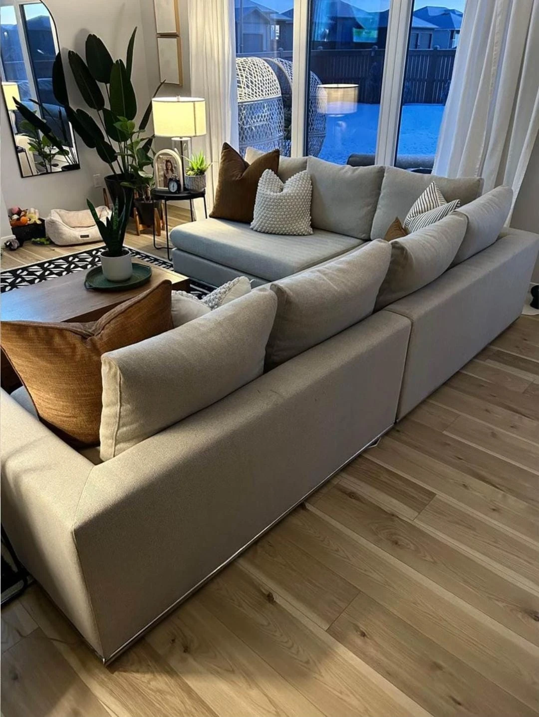 Sectional couch