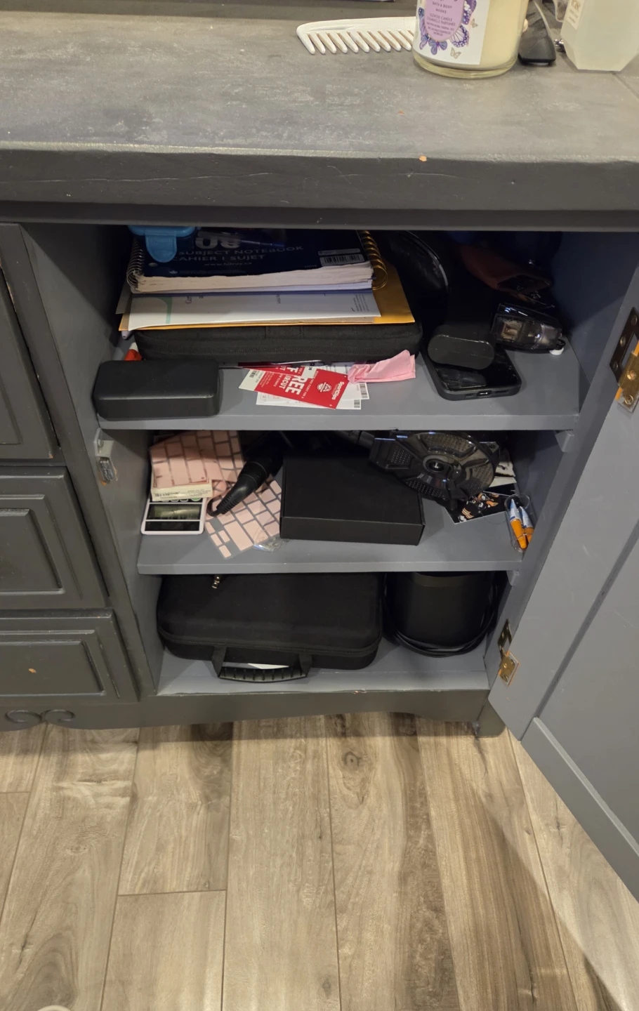 Grey Dresser with Cabinet - photo 3
