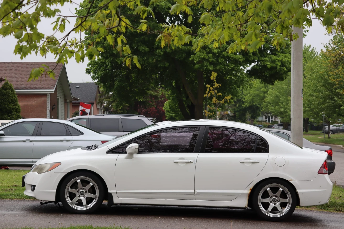 White Acura CSX 2011