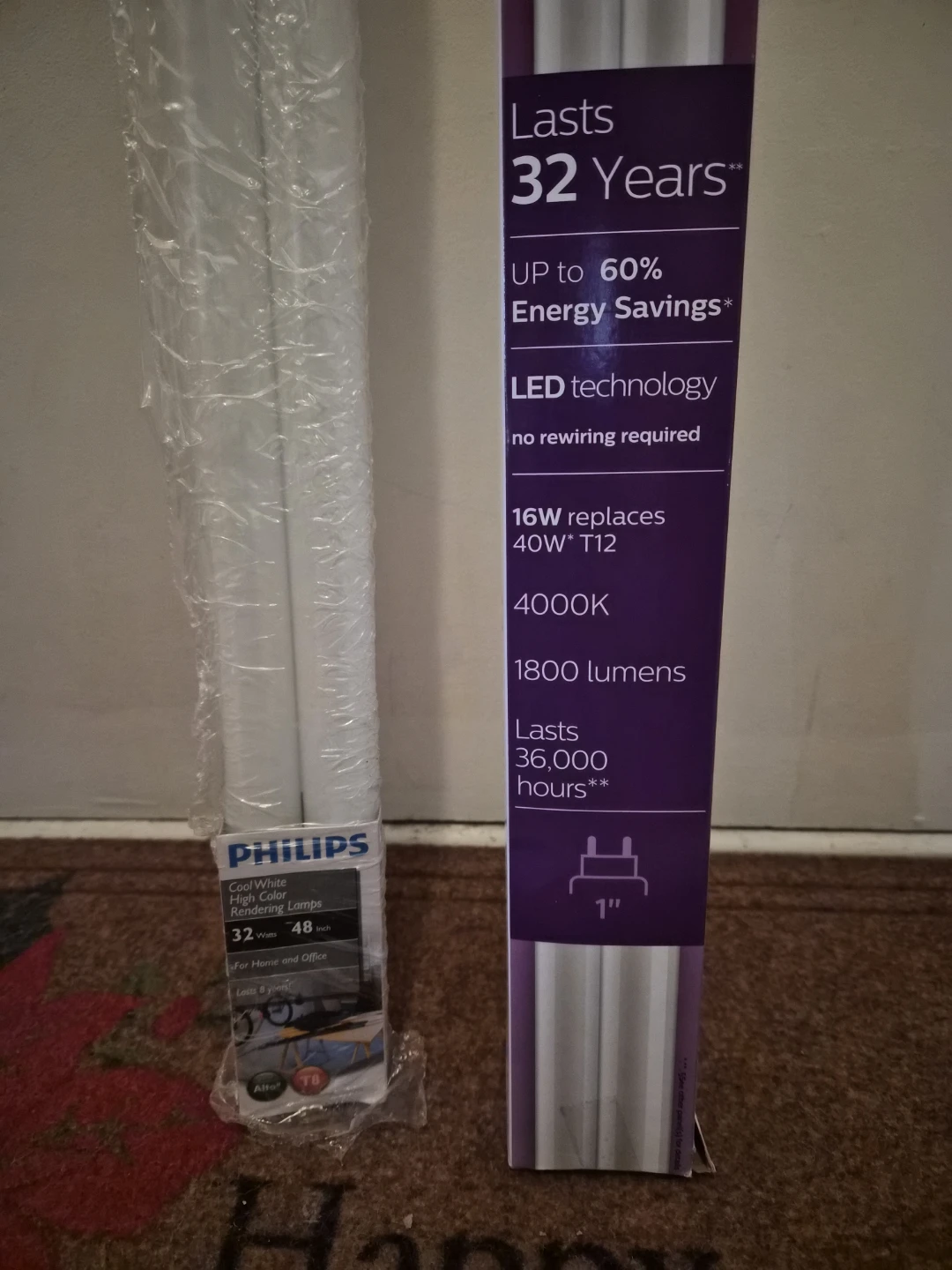 Philips Cool White High Color Rendering Lamps (2-Pack) - photo 2