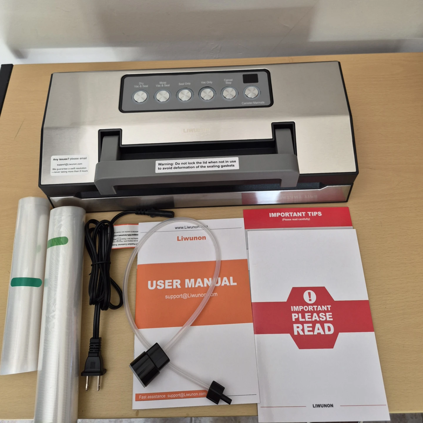 LIWUNON Vacuum Sealer Machine with Rolls - photo 2