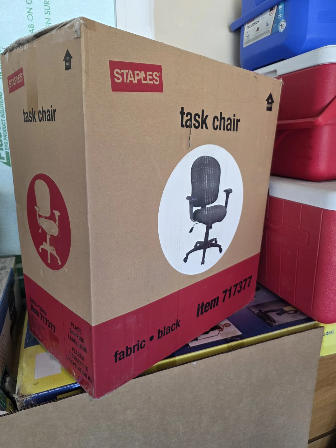 Task chair fabric black