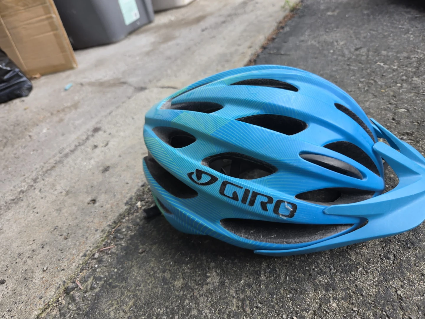 Giro Blue Bicycle Helmet for children - photo 4