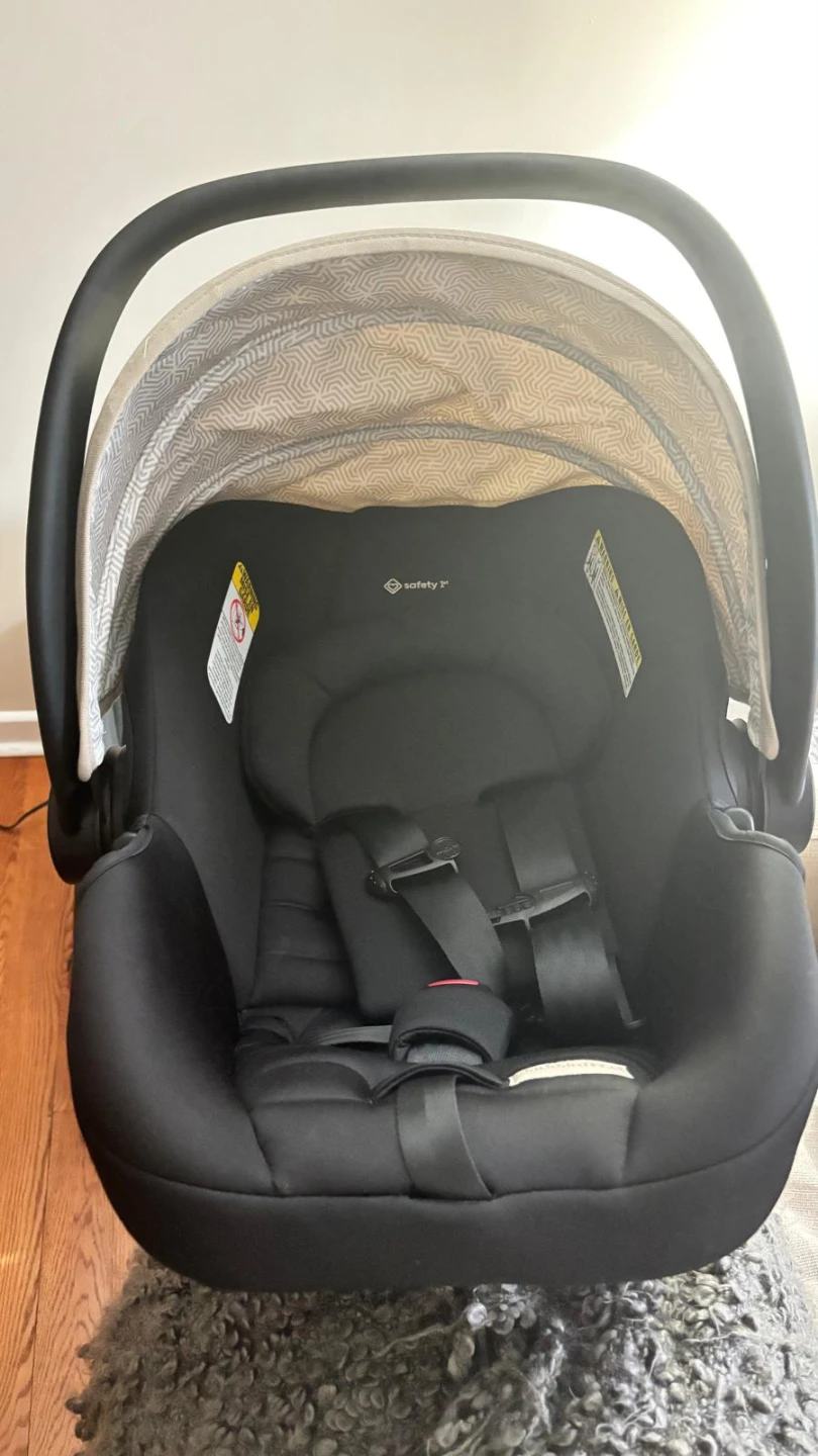 Safety 1st Car Seat and Base - photo 4