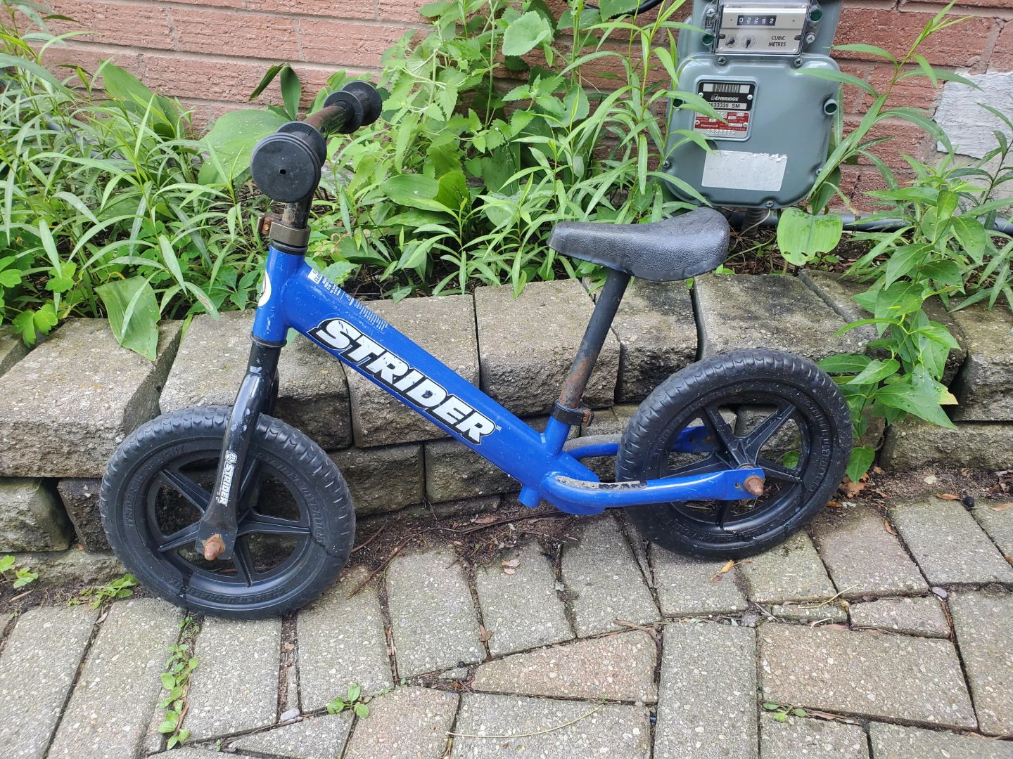 Strider Balance Bike - photo 2