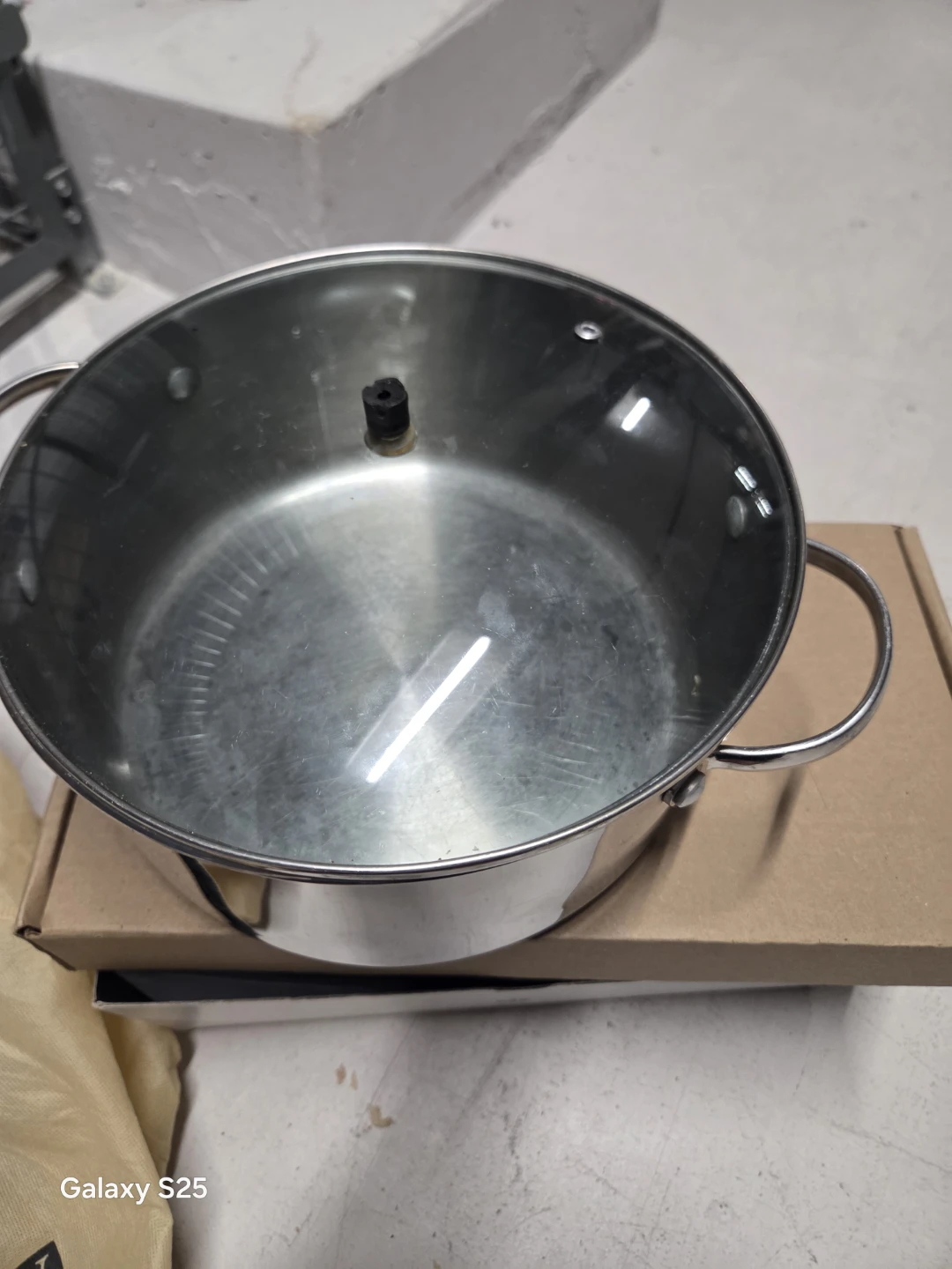 Farm Boy Stock Pot with Lid - photo 3