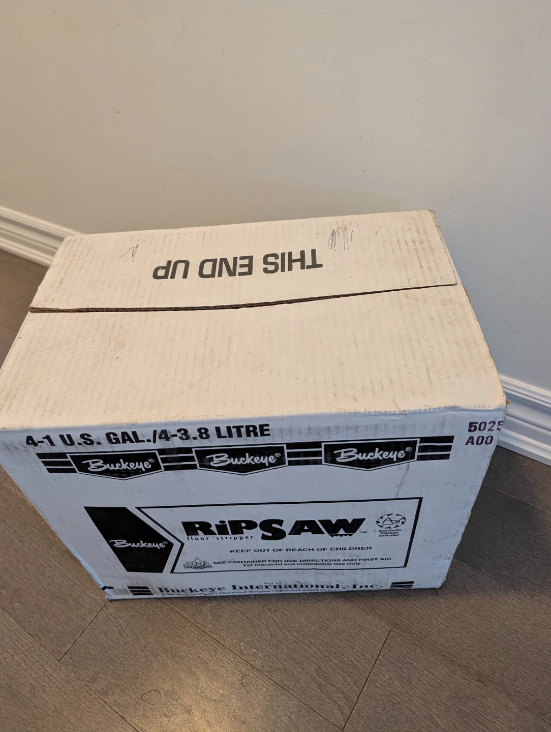 Buckeye RiPSAW Floor Stripper - 4-1 US Gal./4-3.8 Litre - photo 2