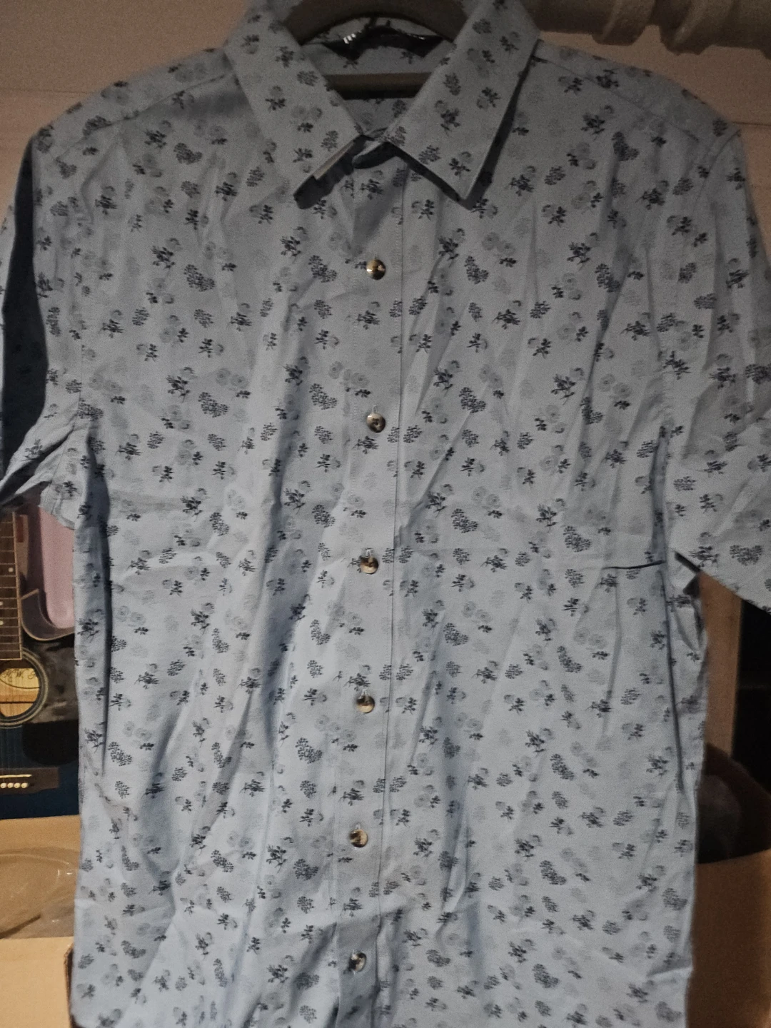 Travis Mathew Short Sleeve Button Up Shirt Size S