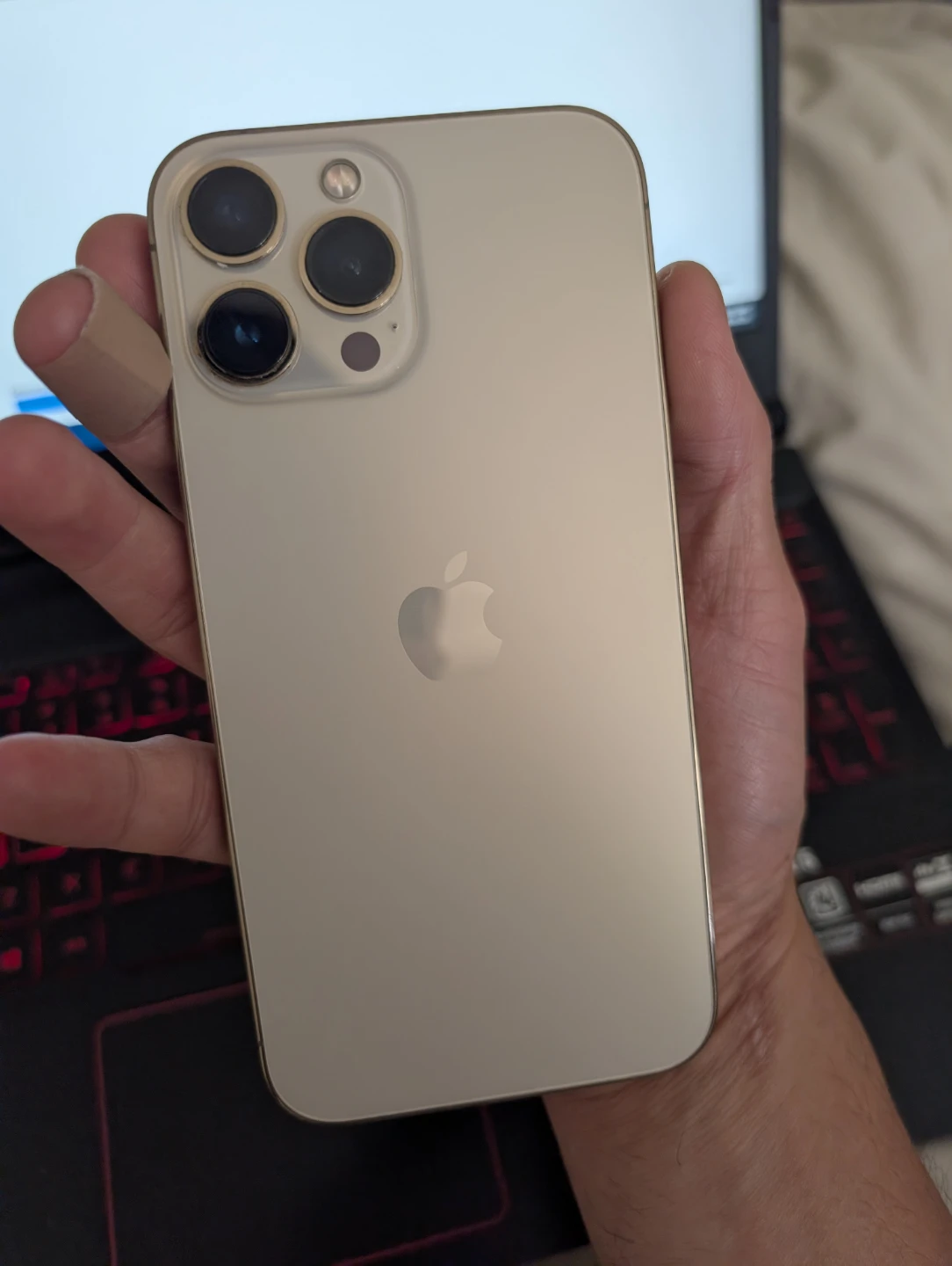 Apple iPhone 13 Pro Max Gold - 128gb - photo 2