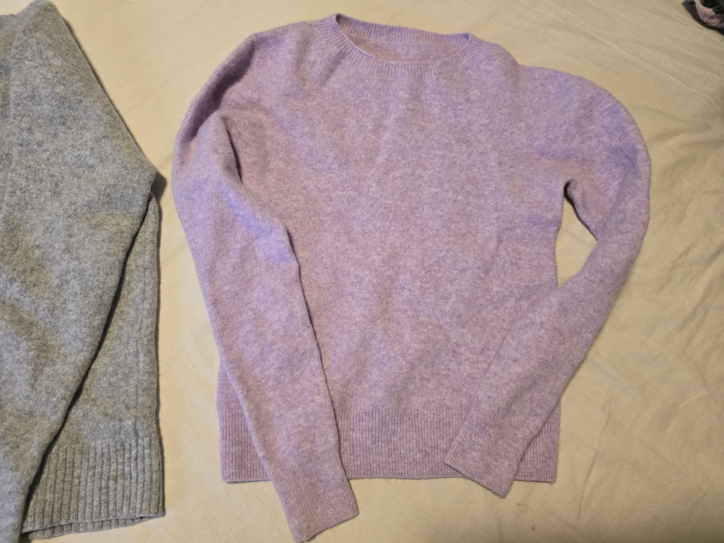 Uniqlo Grey and Purple Knit Sweaters Size S - photo 2