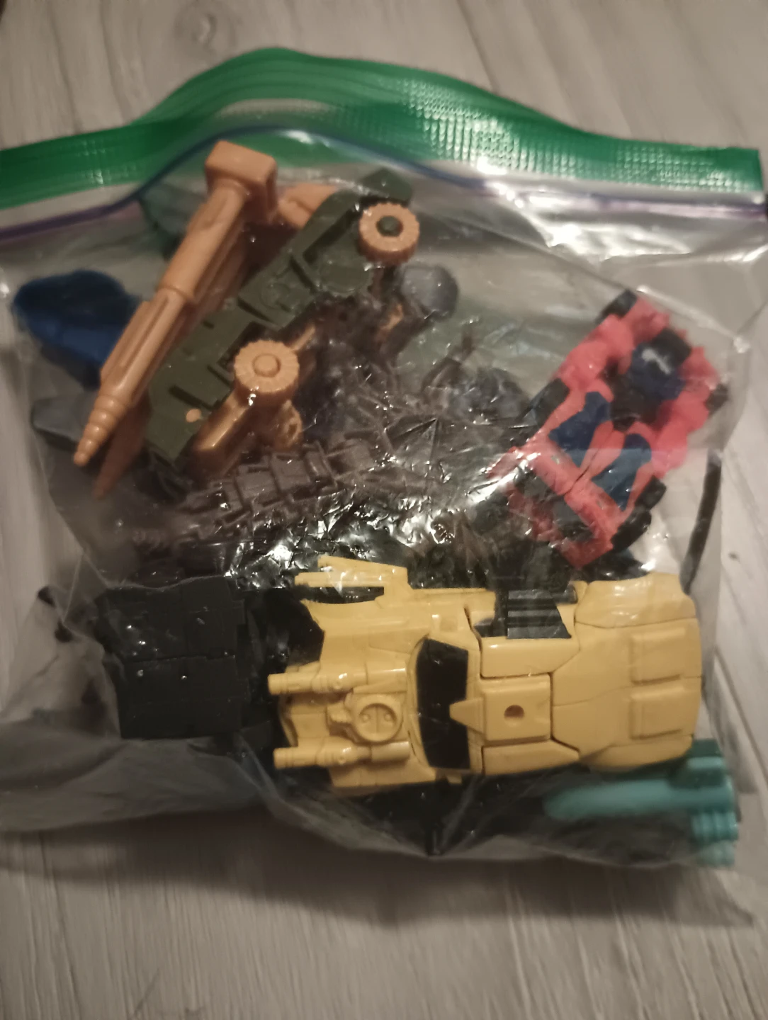 Assorted Lot of Action Figures and Toy Parts - photo 2