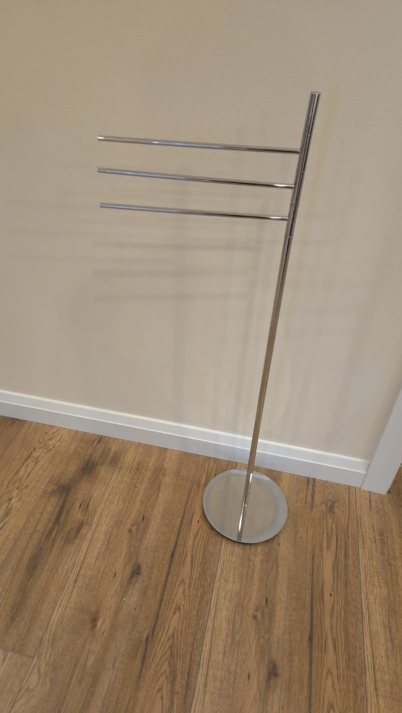 Capannoli "Bagna" Towel Rack