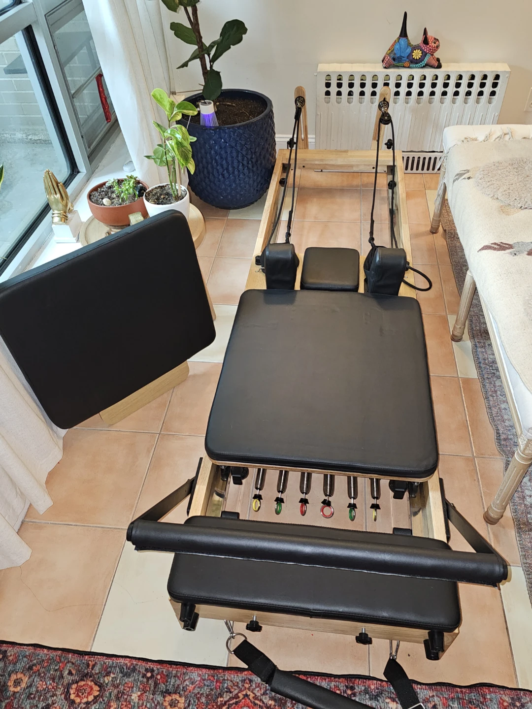 **Pilates Reformer for Sale – Like New!**