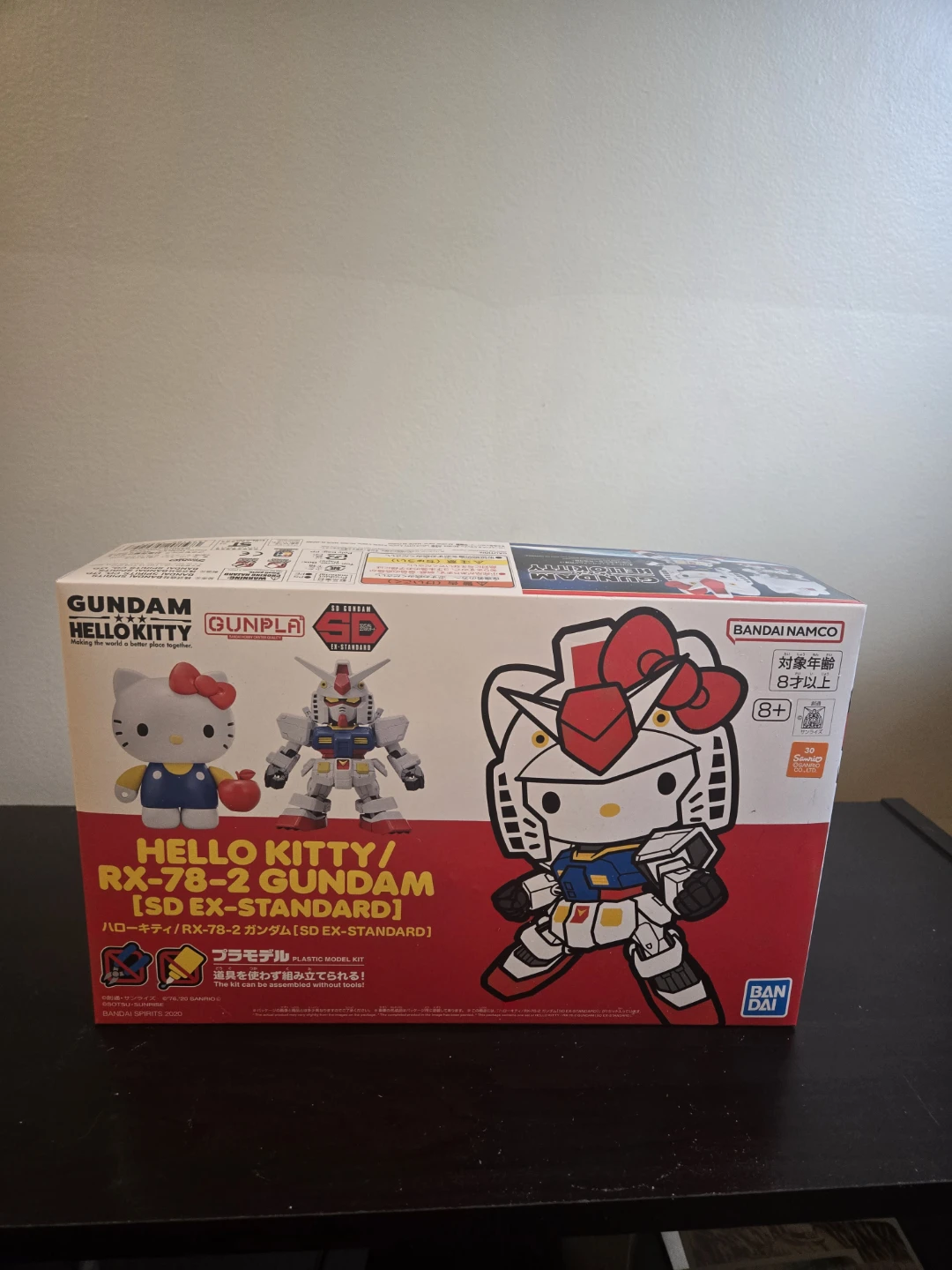 Bandai Gundam Hello Kitty RX-78-2 SD EX-Standard Model Kit