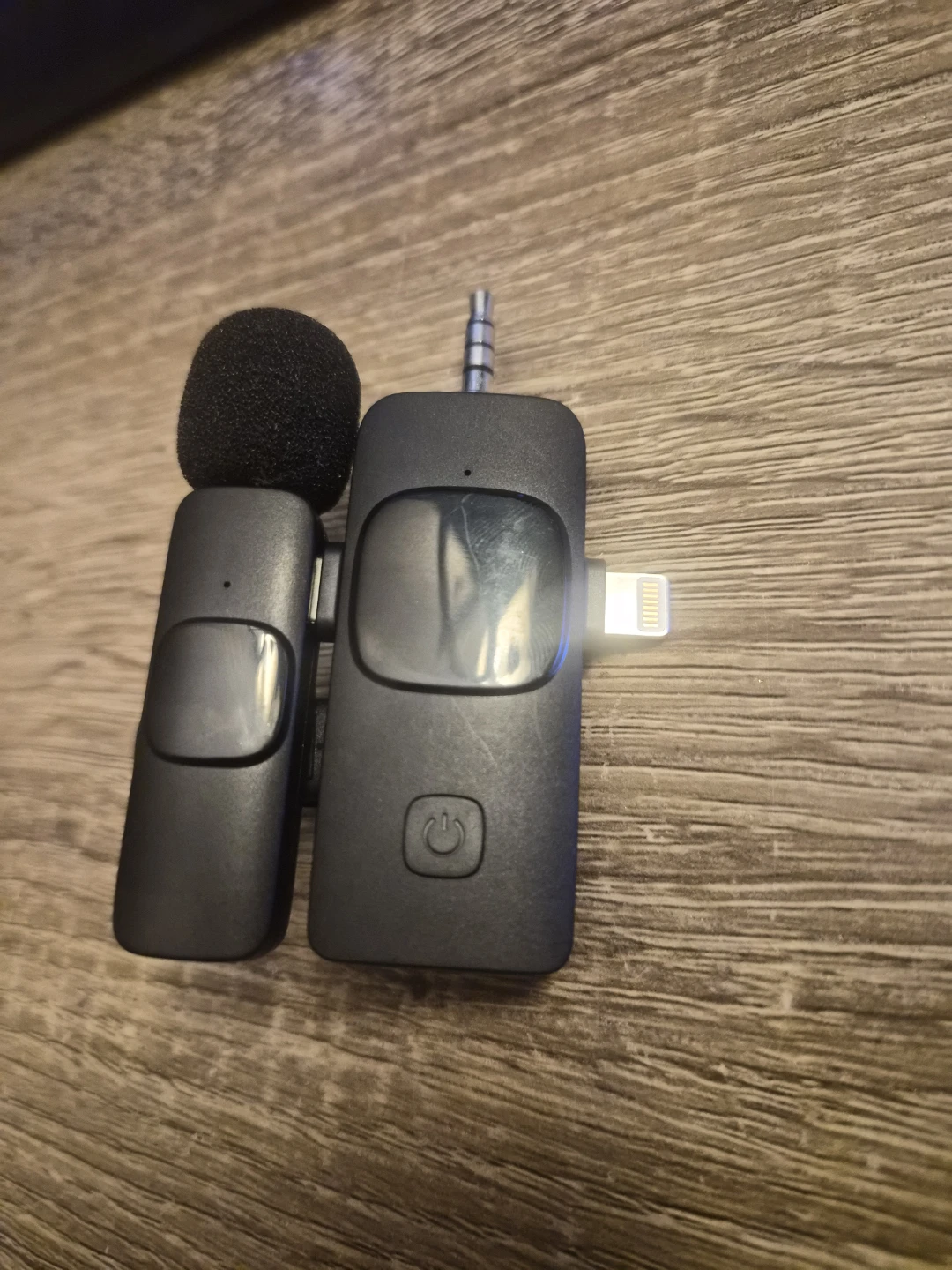 Wireless microphone