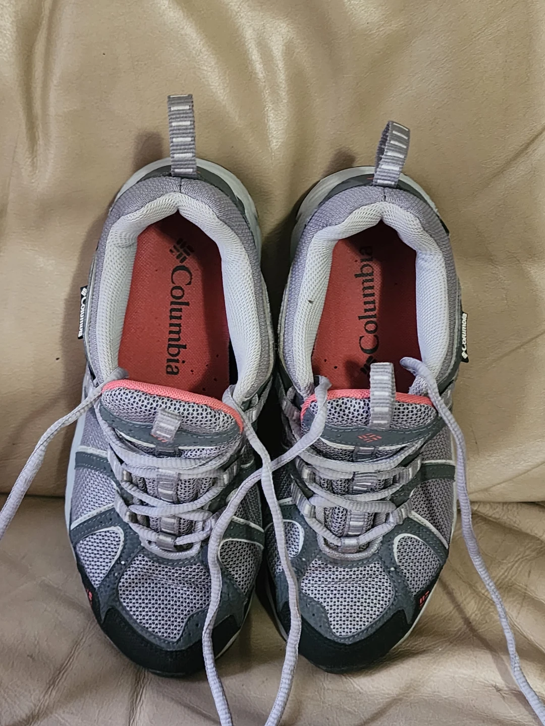 Columbia Women's Hiking Shoes size:6