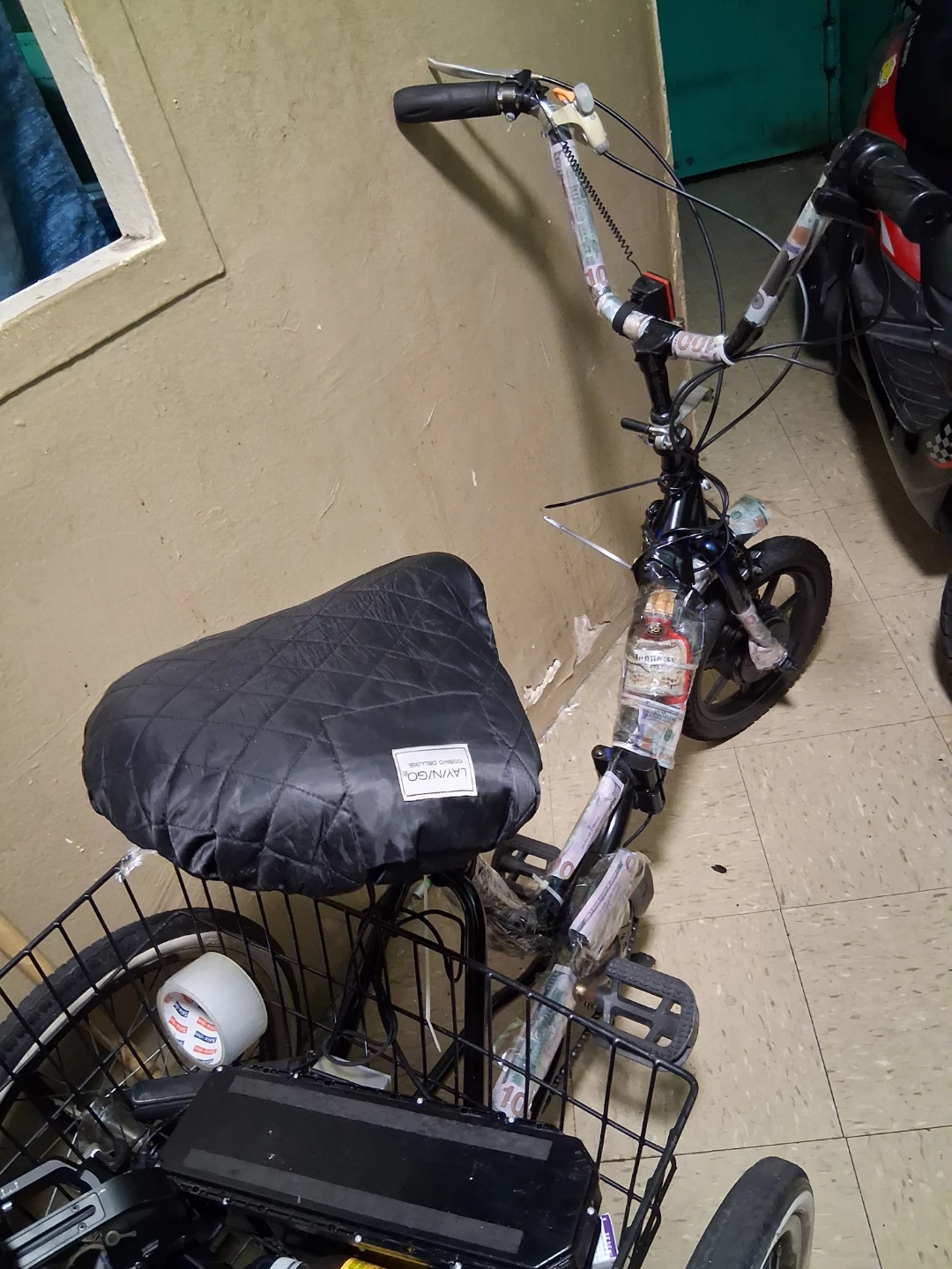Black Tricycle with Basket - photo 2