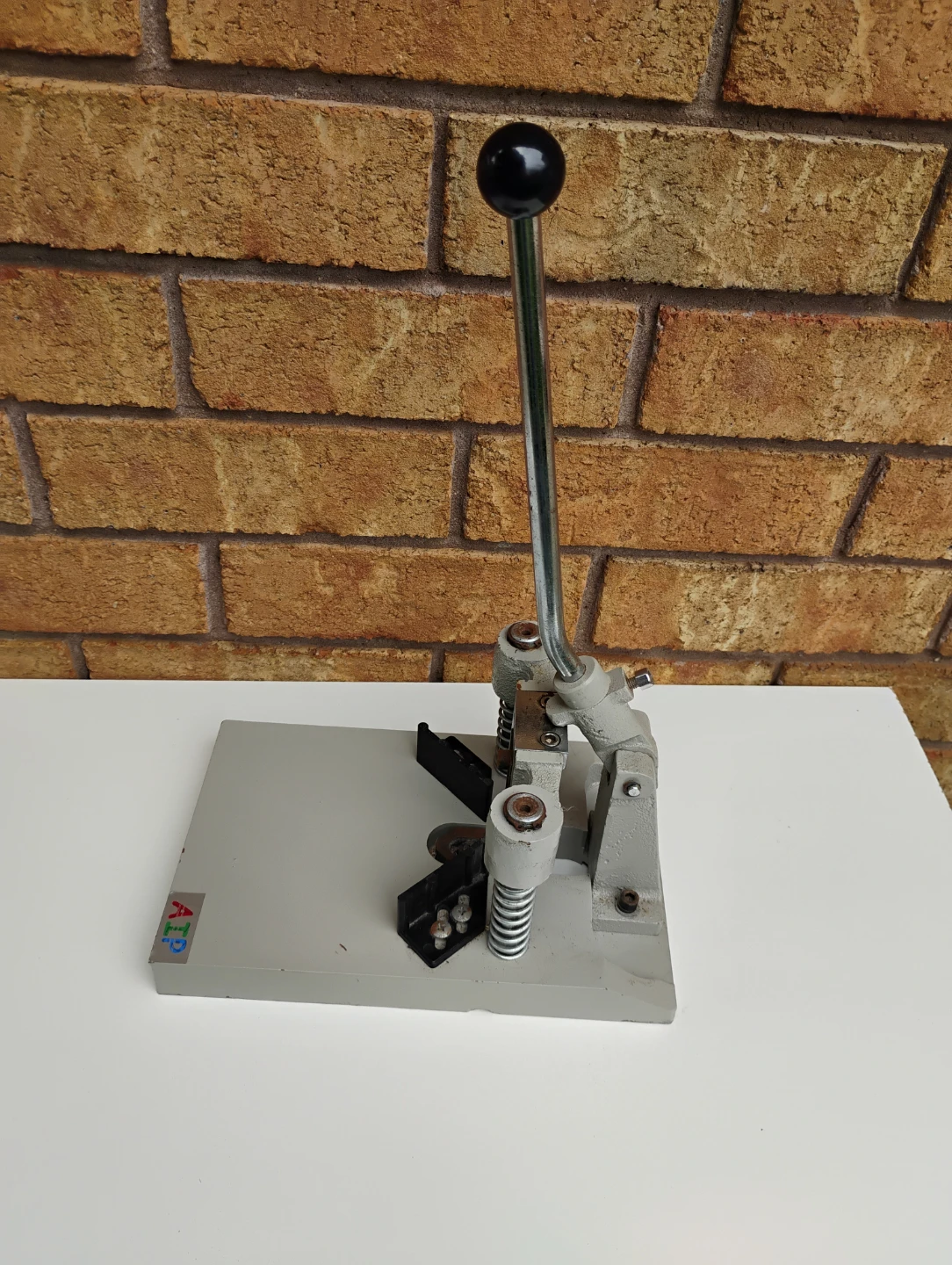 AIP Corner Rounder Punch Tool - photo 4
