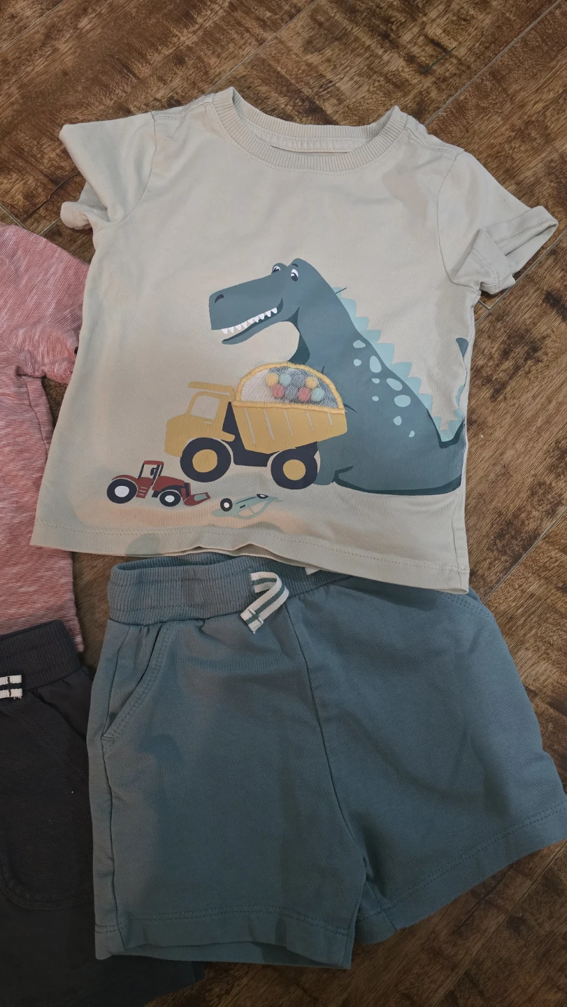 Baby boy Clothing Set - T-shirts and Shorts - photo 3