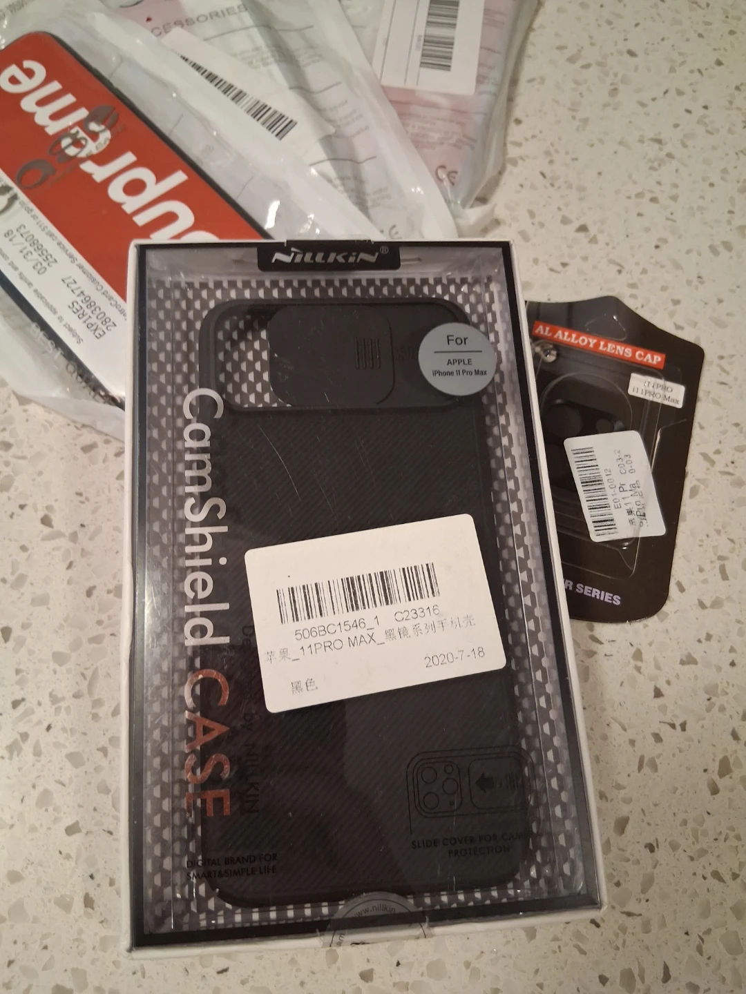 Mostly iPhone cases and accessorirs - photo 3