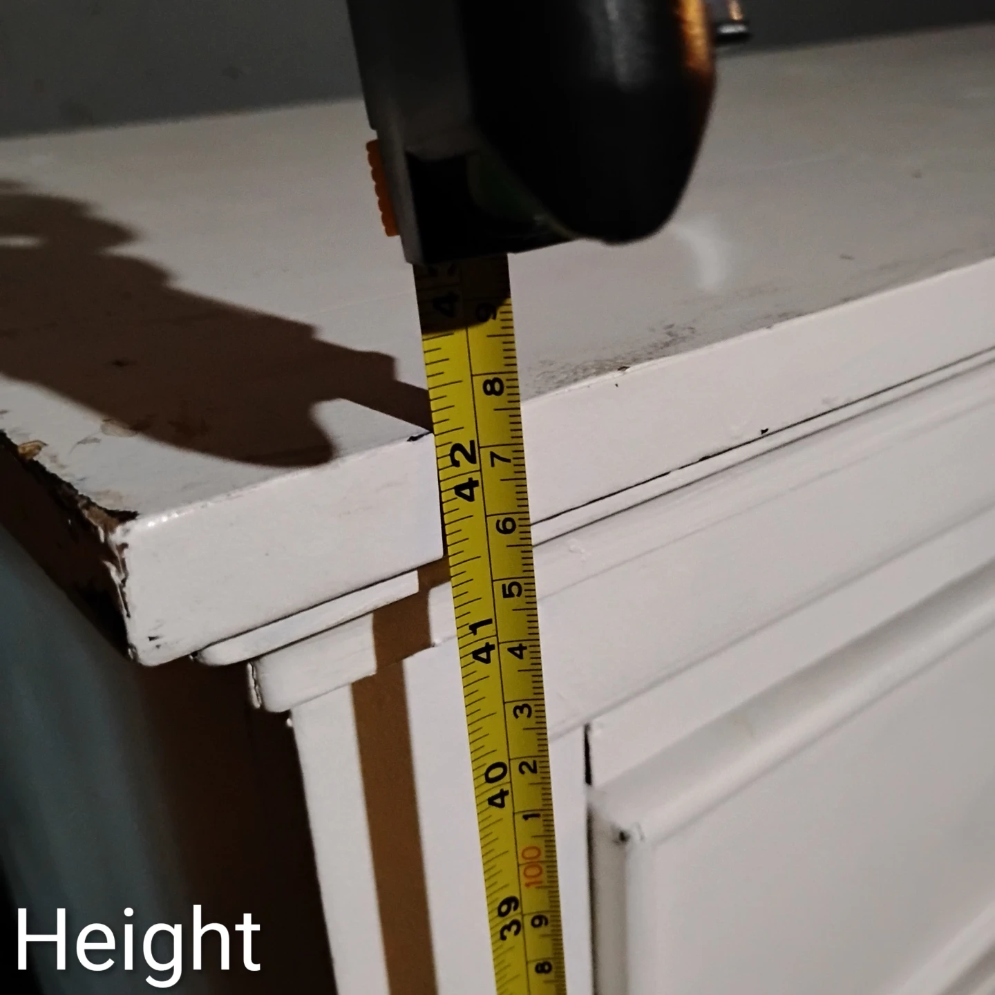 White 9-Drawer Dresser - photo 4
