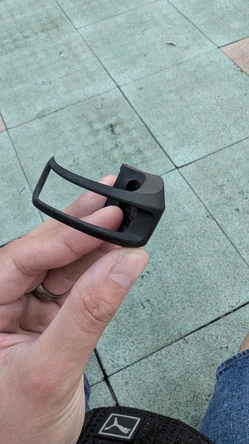 Garmin Speed Sensor 2 – Like New (Fresh Battery) - photo 3