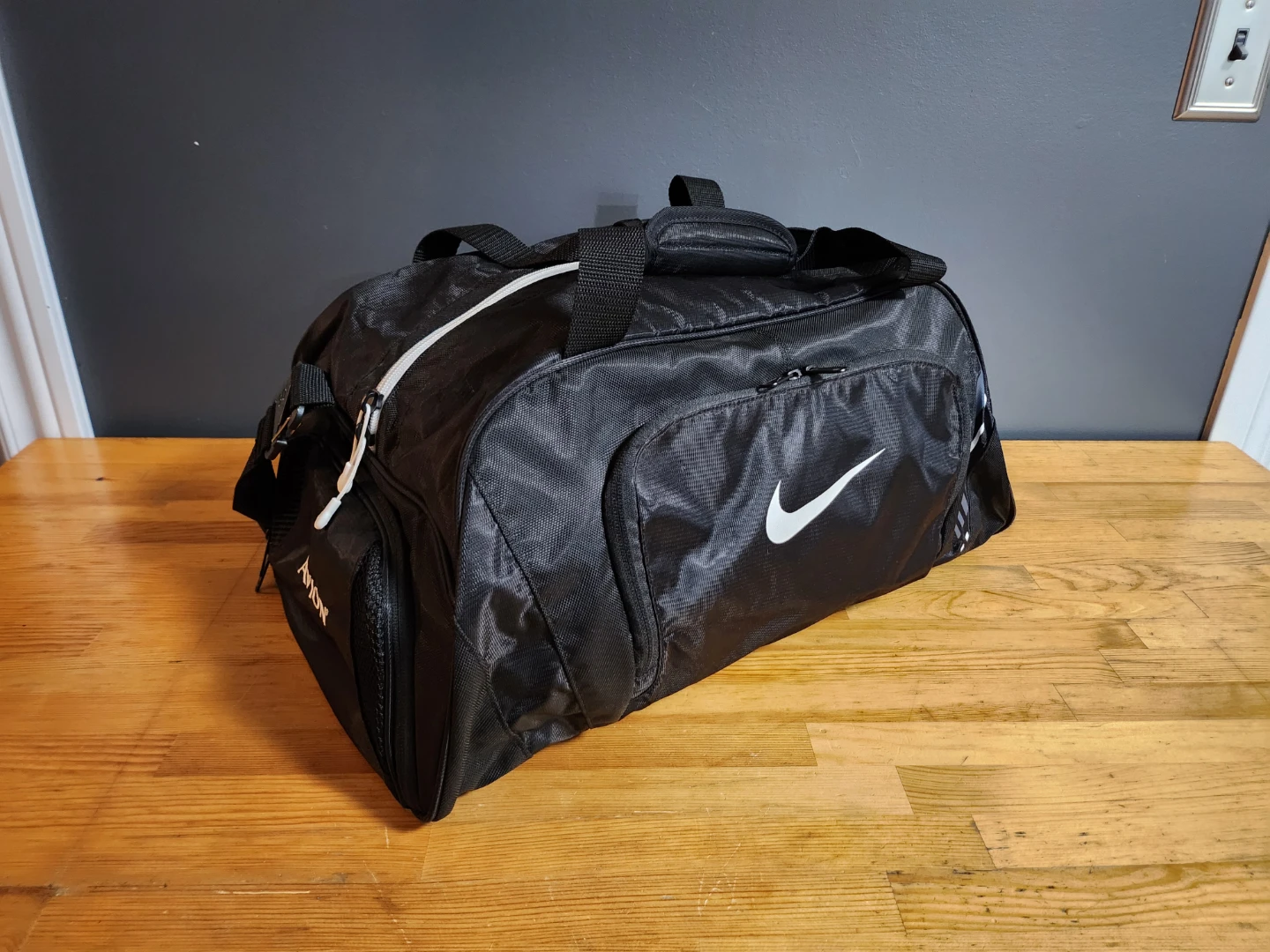 Nike Sport Over-Shoulder Carry Duffel Bag Black