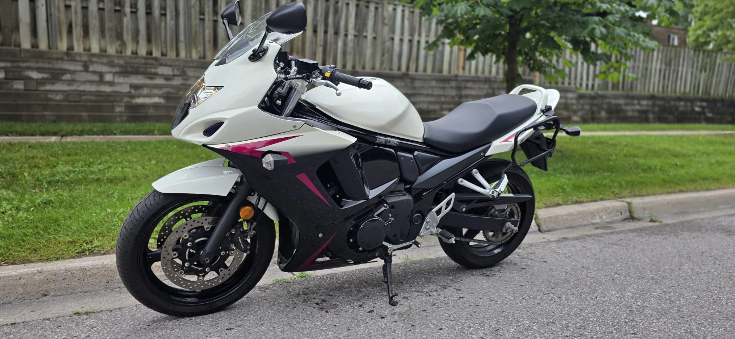 Suzuki GSX650F 2012 with trailer & luggage
