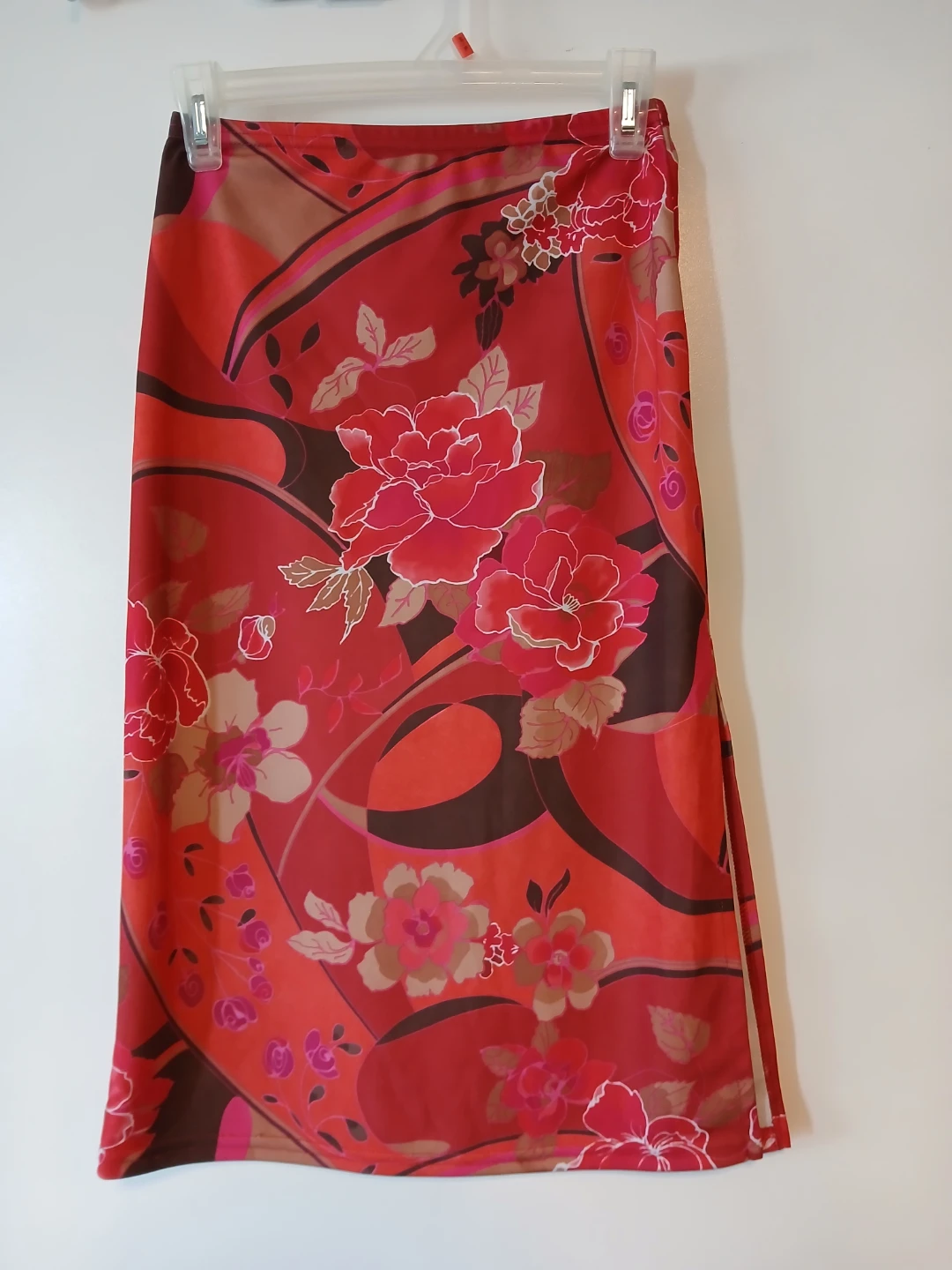 3 Women's Skirts - Garage M. Suzy Shier M & Rampage XS. $6 EACH. - photo 5