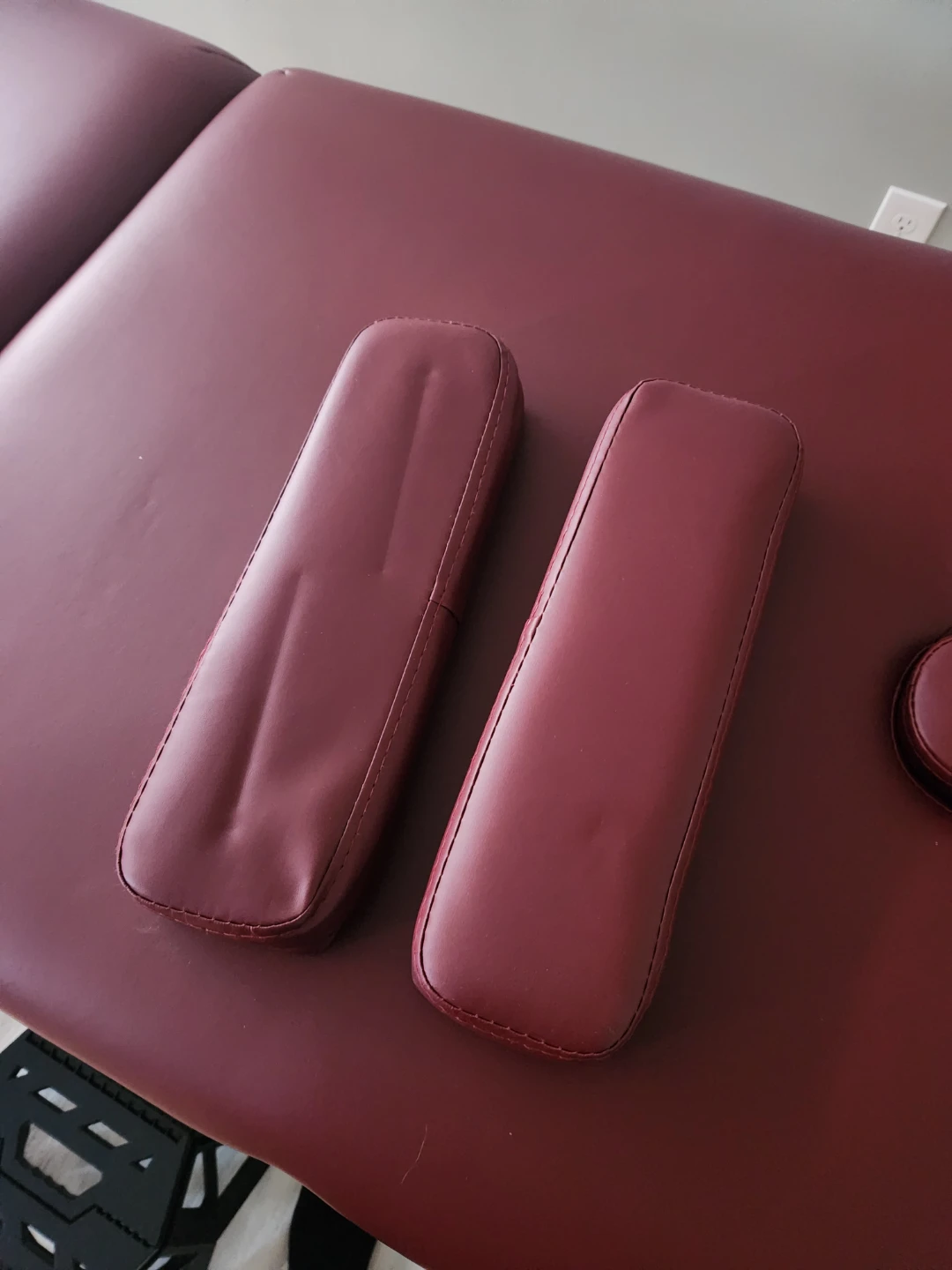 Massage table and massage chair for $250 - photo 2