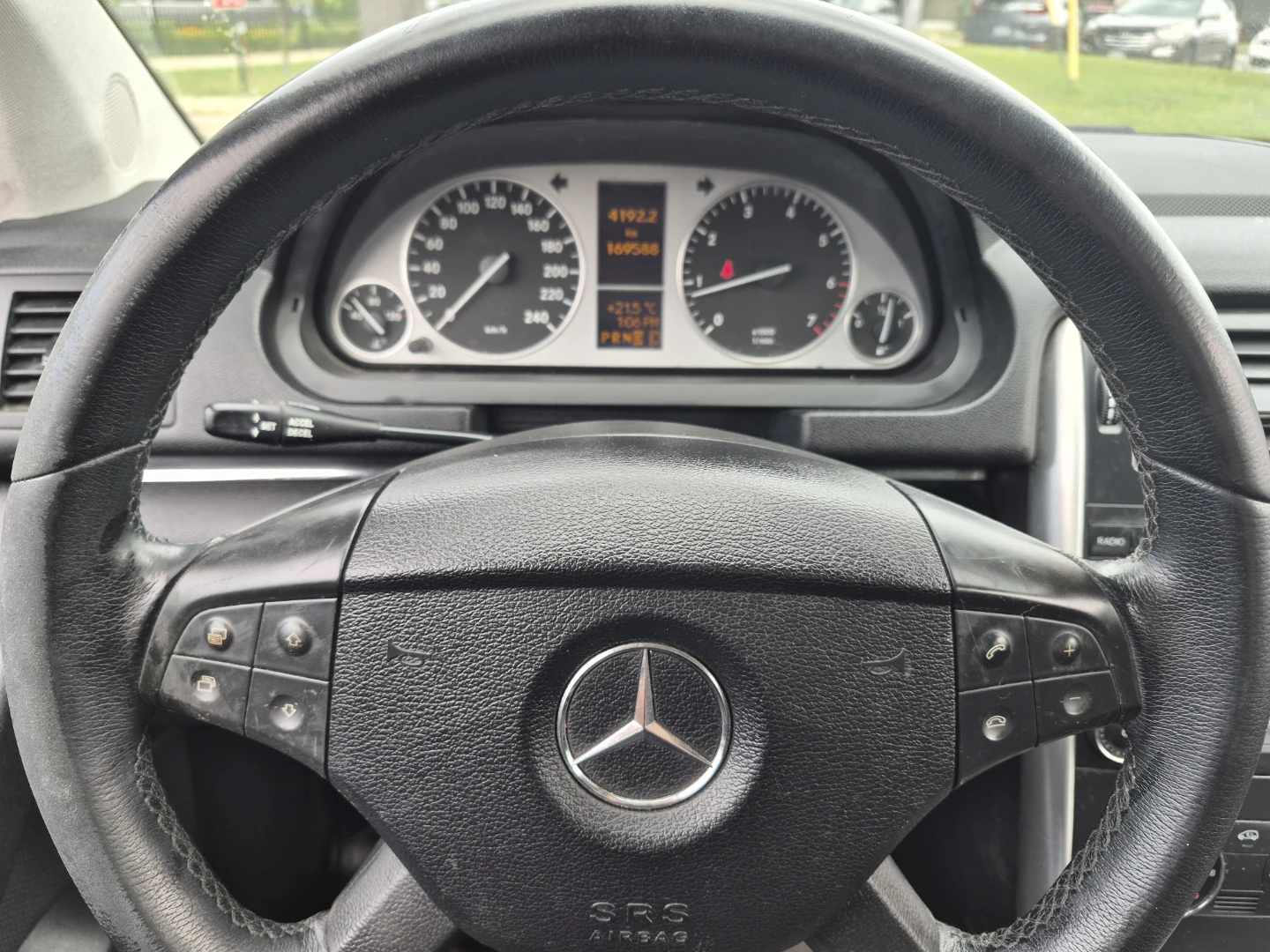 Mercedes B200 with safety - photo 5