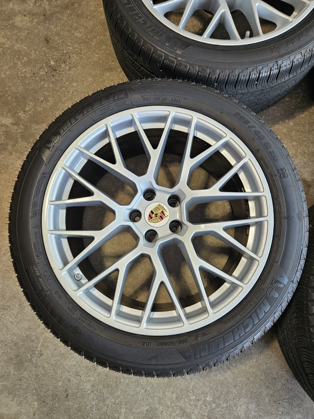 Porsche Macan wheels - Genuine RS Spyder 20" - photo 4