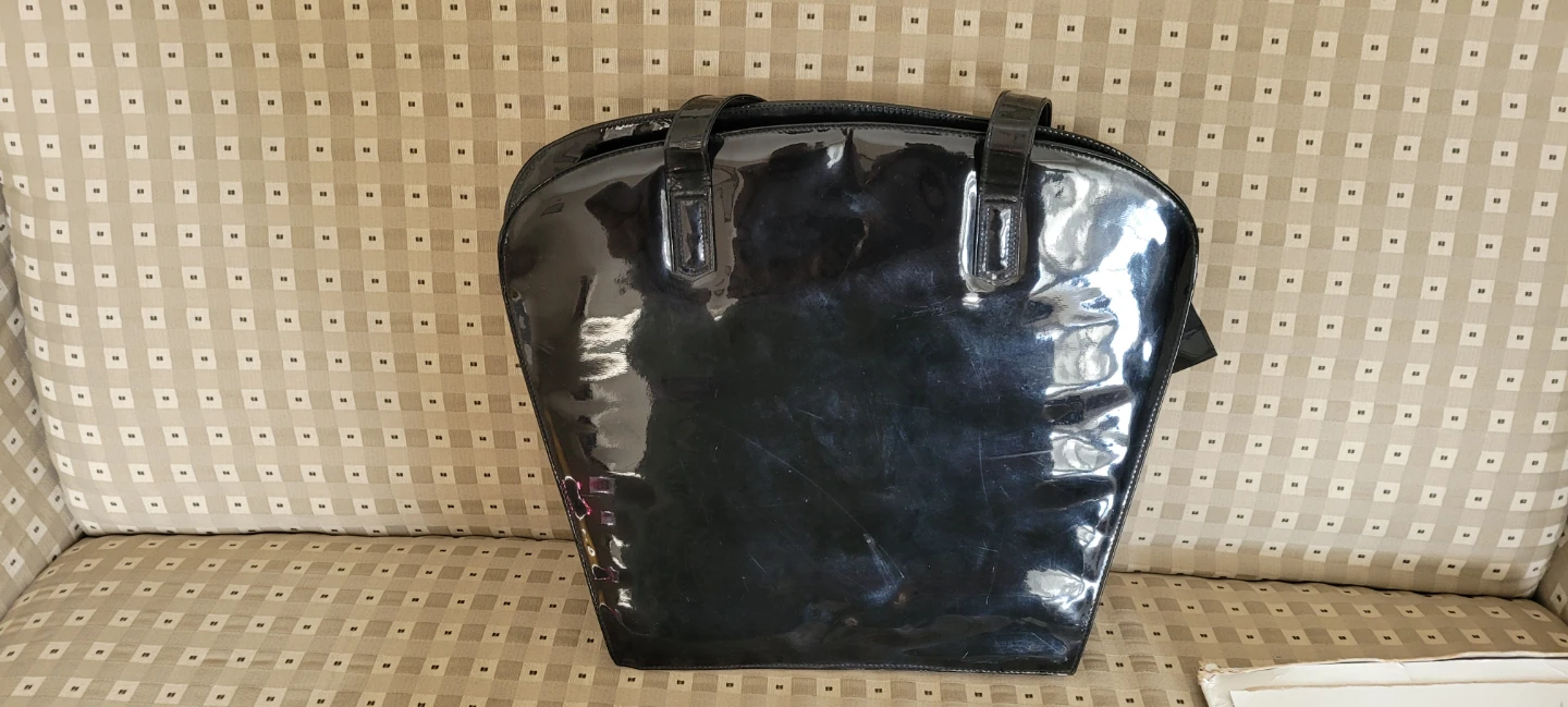 👜 Black Vernier Purse – Spacious & Practical