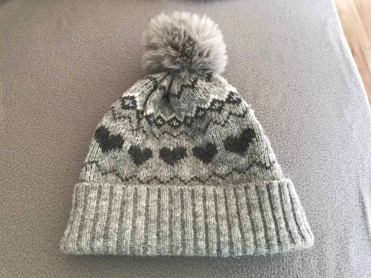 Grey Beanie with Hearts and Pom Pom - photo 2
