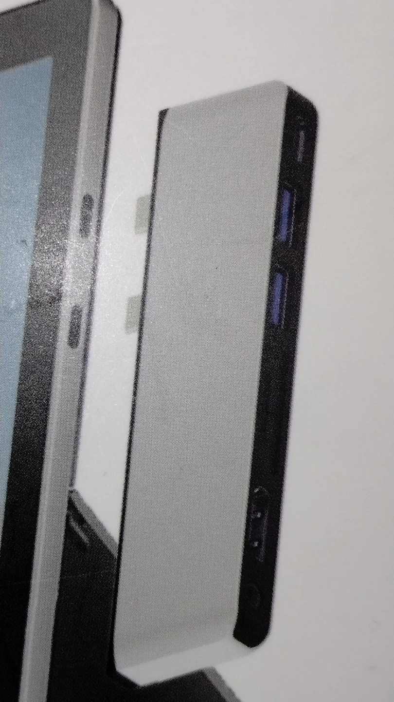 7in2 Hub for Surface Pro 12 - photo 3