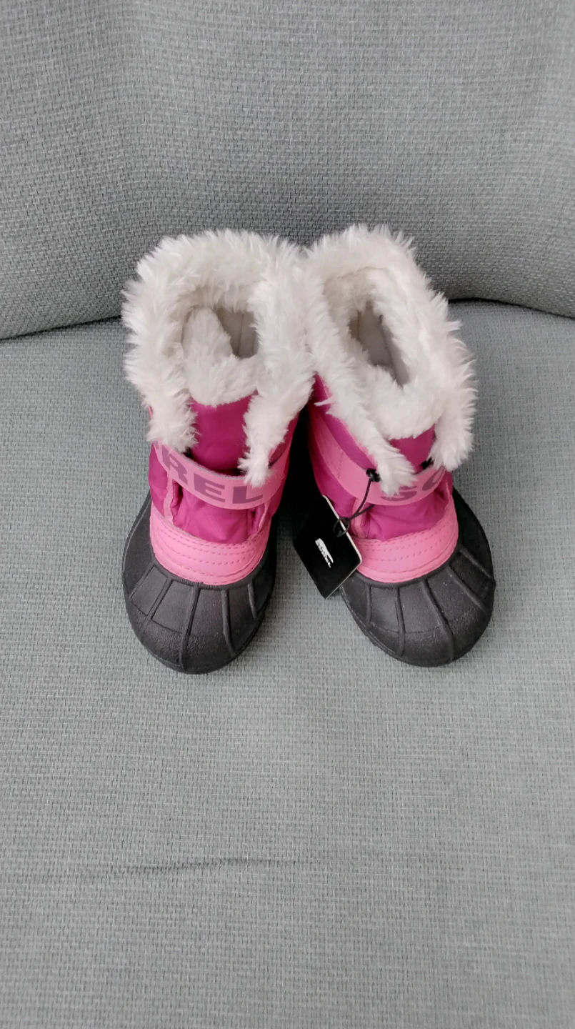 Sorel Kids' Winter Boots Size 6,  new with tags, $25