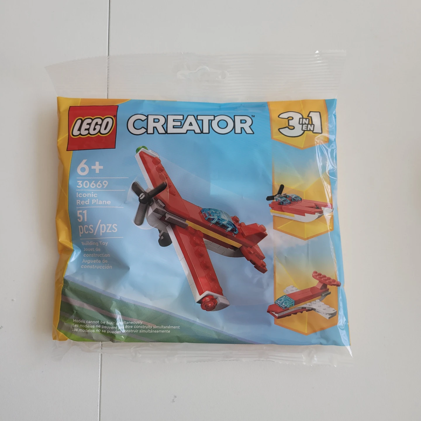 LEGO Creator 3-in-1 Iconic Red Plane Building Toy (oto)