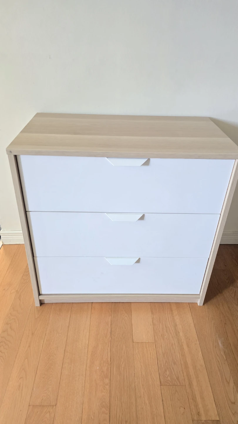 3-Drawer Chest of Drawers