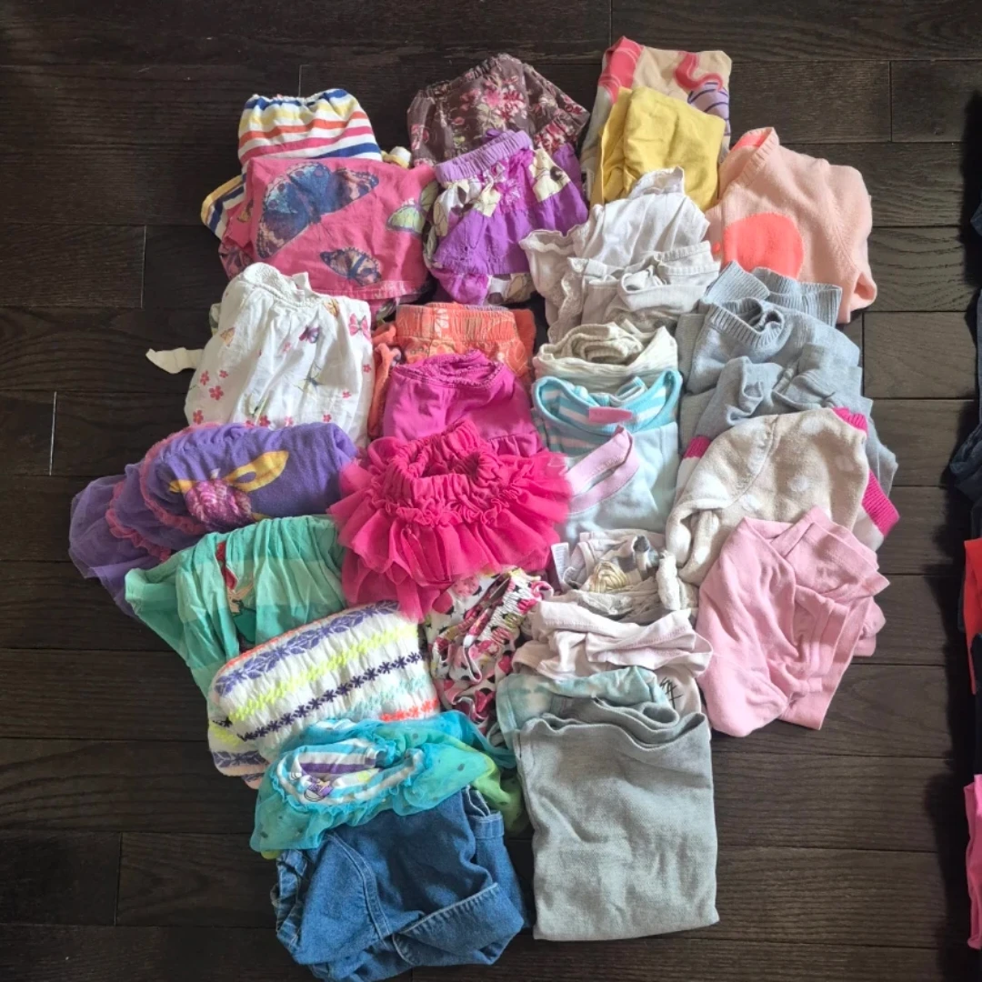 42pc Toddler Girls Summer Clothes Bundle - photo 2
