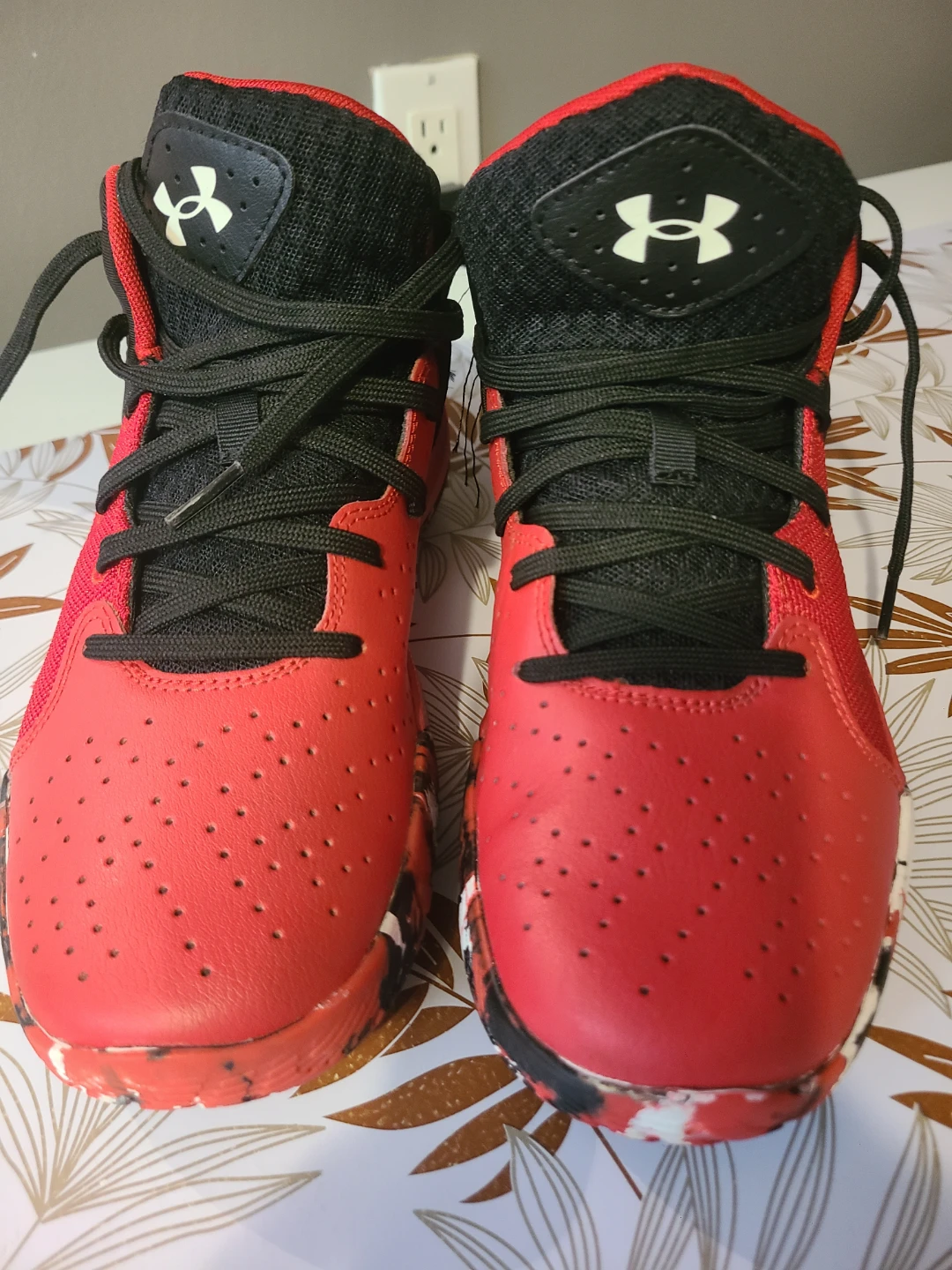 Under Armour Red Basketball Shoes - photo 2